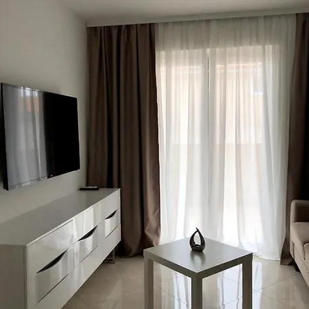 Apartmani Marijana Baška Voda Exteriör bild