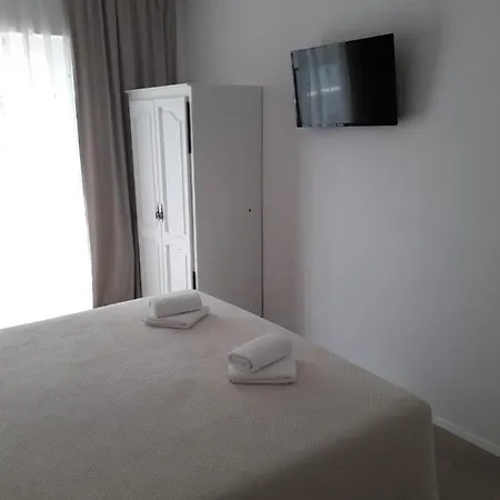 Apartmani Marijana Baška Voda Exteriör bild