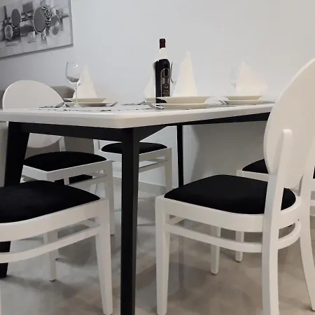 Apartmani Marijana Baška Voda Rum bild