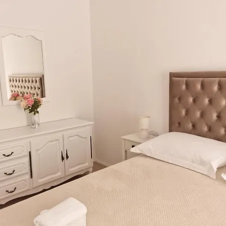 Apartmani Marijana Baška Voda Exteriör bild